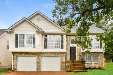 904 Conway Ln Old Hickory, TN 37138